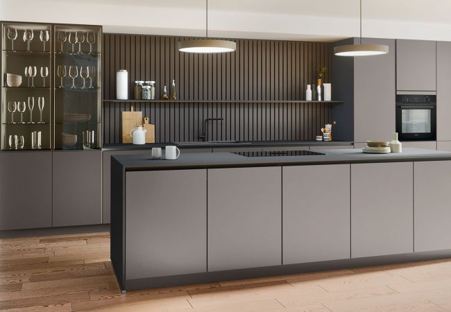 Küche mit Kochinsel